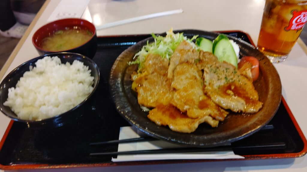 しょうが焼き定食